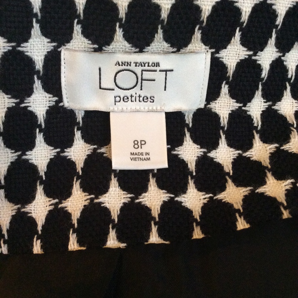 Ann Taylor LOFT Classic Black & White Suit Dress Size 8P - Picture 8 of 16